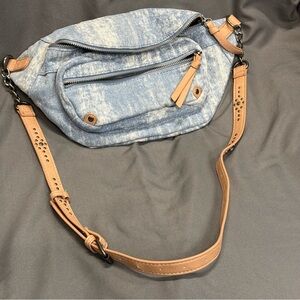 Unbranded Stonewash crossbody Fanny style purse Retro